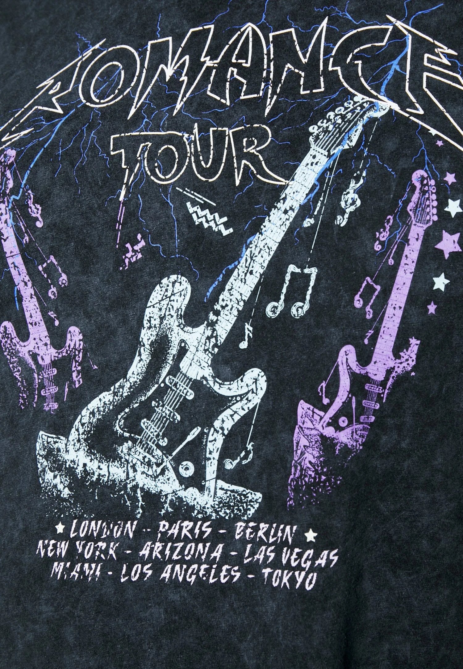 Nmida - T-Shirt Imprimé - Black Romance 5 Nmida - T-Shirt Imprimé - Black Romance – Image 5