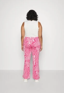 Nmlaila Pasa Pants - Pantalon De Survêtement - Pink Yarrow/Abstract -Noisy May 1e6f7961034f41a9b99626bf418f416a