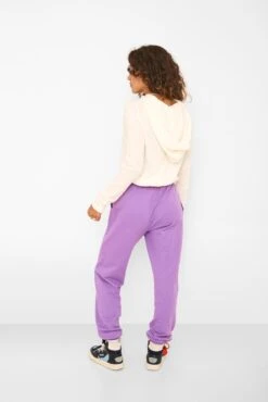 Noisy May Pulls à Capuche Pull-over Chen Femme Blanc -Noisy May 29a5ff7f633ca51d9ab56ba8e761e856