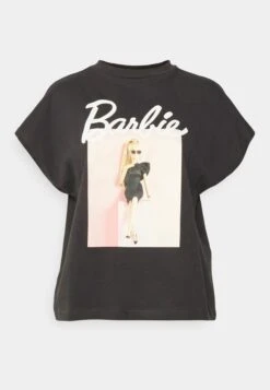 Noisy May Nmhailey Barbie License - T-Shirt Imprimé - Obsidian -Noisy May 30457d0995f34ea3971b337427bff97f
