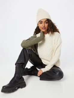 Noisy May Pulls Maille Fine Pull-over DIEGO Femme Blanc Cassé -Noisy May 496f027ca43f7e56f2e745d10b51735c