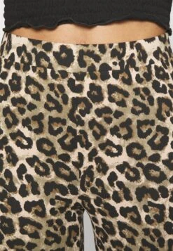 Nmsally Pasa Pant Tall - Pantalon Classique - Black -Noisy May 509e04d364224481b276f880ceecf039