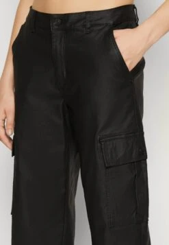 Noisy May Nmyolanda Coated - Pantalon Cargo - Black -Noisy May 685741d957e64279b2aed513bc91d8ee