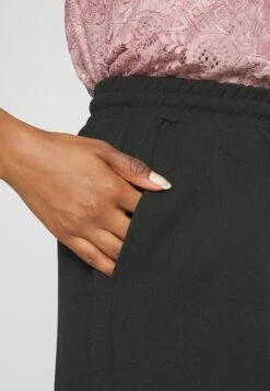 Noisy May Petite Nmjasa Wide Pant - Pantalon Classique - Black -Noisy May 809e2599c0b7419c8262f0f1269a04c0