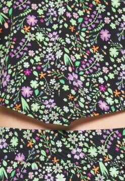 Noisy May Petite Nmrue Singlet Crop Top - Débardeur - Black -Noisy May 8ee5f0f7b3f14afd88b3286e7b6062fb