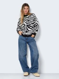 Noisy May Pulls Maille Fine Pull-over Femme Noir -Noisy May 94d8892d67cd8389f117714e27477f65