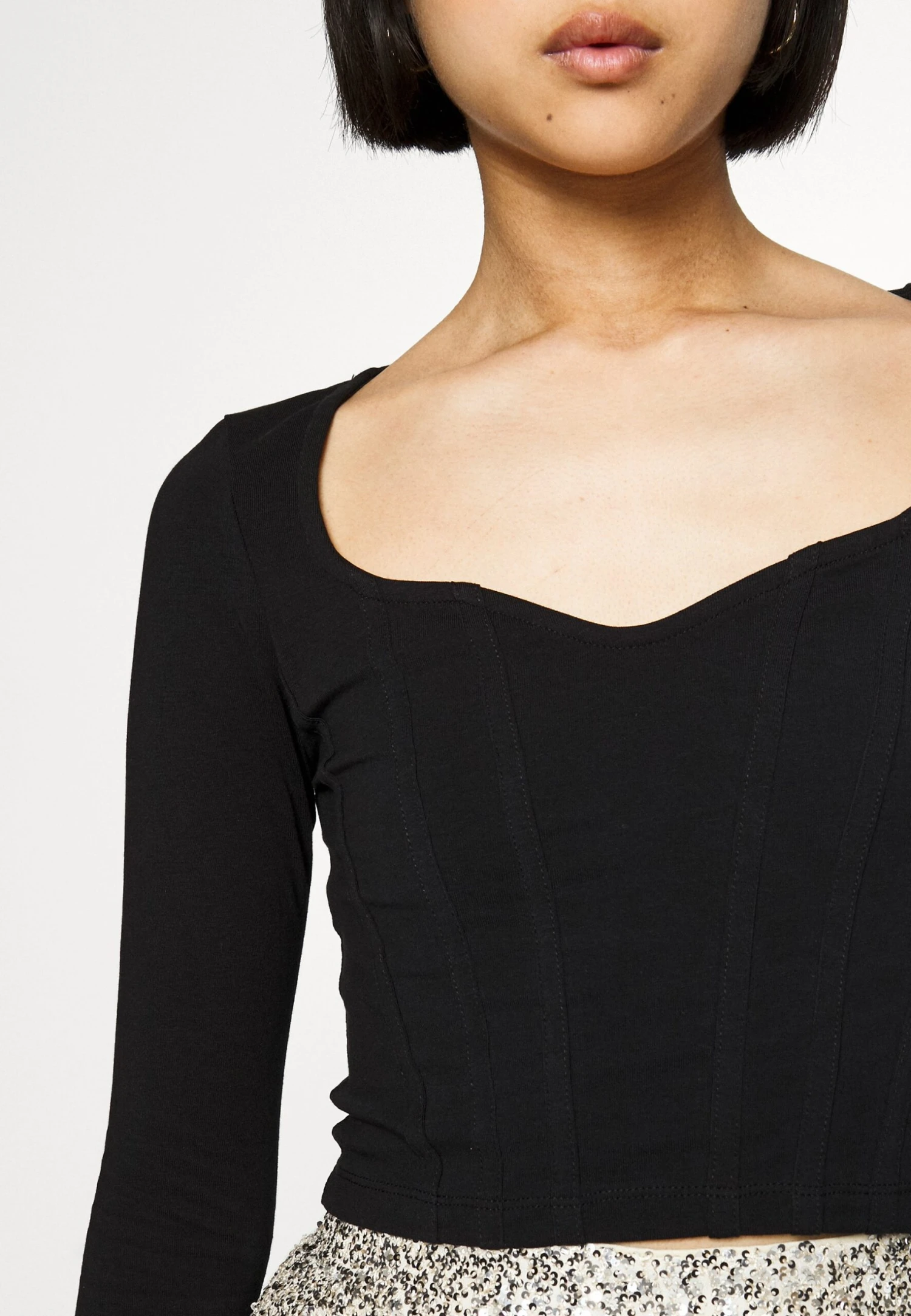 Noisy May Petite Nmkerry Corset Cropped - T-Shirt À Manches Longues - Black 6 Noisy May Petite Nmkerry Corset Cropped - T-Shirt À Manches Longues - Black – Image 6