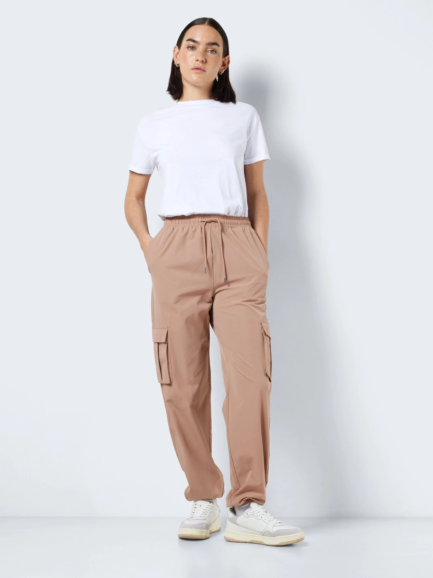 Noisy May Nmkirby Pants - Pantalon Cargo - Natural 4 Noisy May Nmkirby Pants - Pantalon Cargo - Natural – Image 4