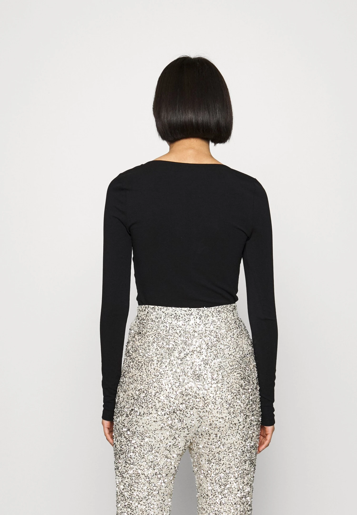 Noisy May Petite Nmkerry Corset Cropped - T-Shirt À Manches Longues - Black 3 Noisy May Petite Nmkerry Corset Cropped - T-Shirt À Manches Longues - Black – Image 3