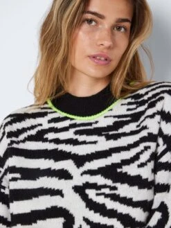 Noisy May Pulls Maille Fine Pull-over Femme Noir -Noisy May c71fbd79218f805362b20302ac323bb3