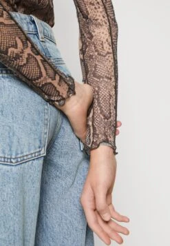 Noisy May Nmemmy Stitch Detail - T-Shirt À Manches Longues - Beige -Noisy May c7c46effb60842cdad3145dfbe39544b