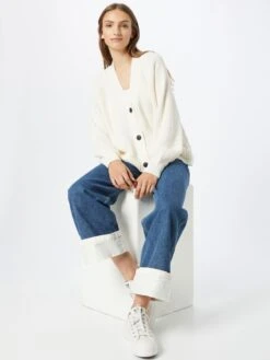 Noisy May Gilets Cardigan Timmy Femme Blanc Cassé -Noisy May d0e55f59d059433f5af8480593ba2d3e