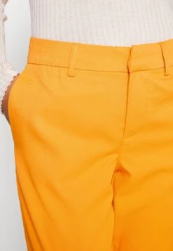 Noisy May Petite Nmthea Vivian Pant Petite - Pantalon Classique - Vibrant Orange -Noisy May e48c297cdc49470f90db4aa85c69b5a0