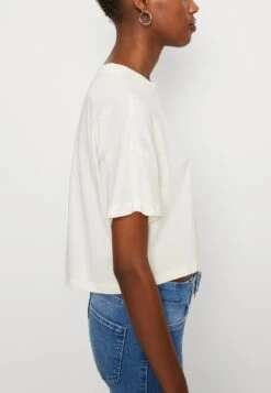 Noisy May Nmalena Semi Crop - T-Shirt Basique - Eggnog -Noisy May f1f97734e83d409b97d724ea6fb472c1