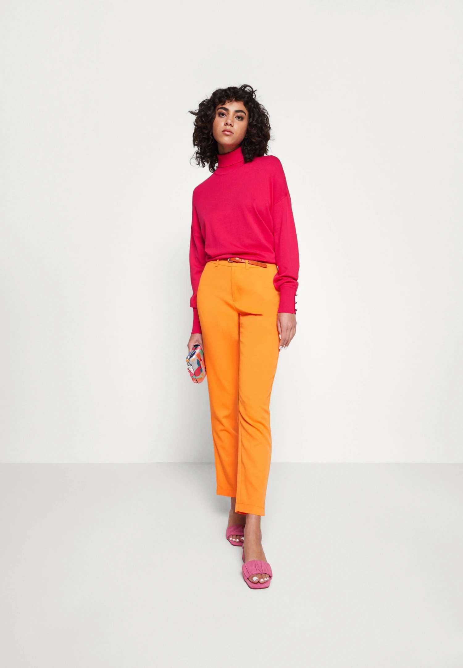 Noisy May Nmthea Vivian - Pantalon Classique - Vibrant Orange 2 Noisy May Nmthea Vivian - Pantalon Classique - Vibrant Orange – Image 2